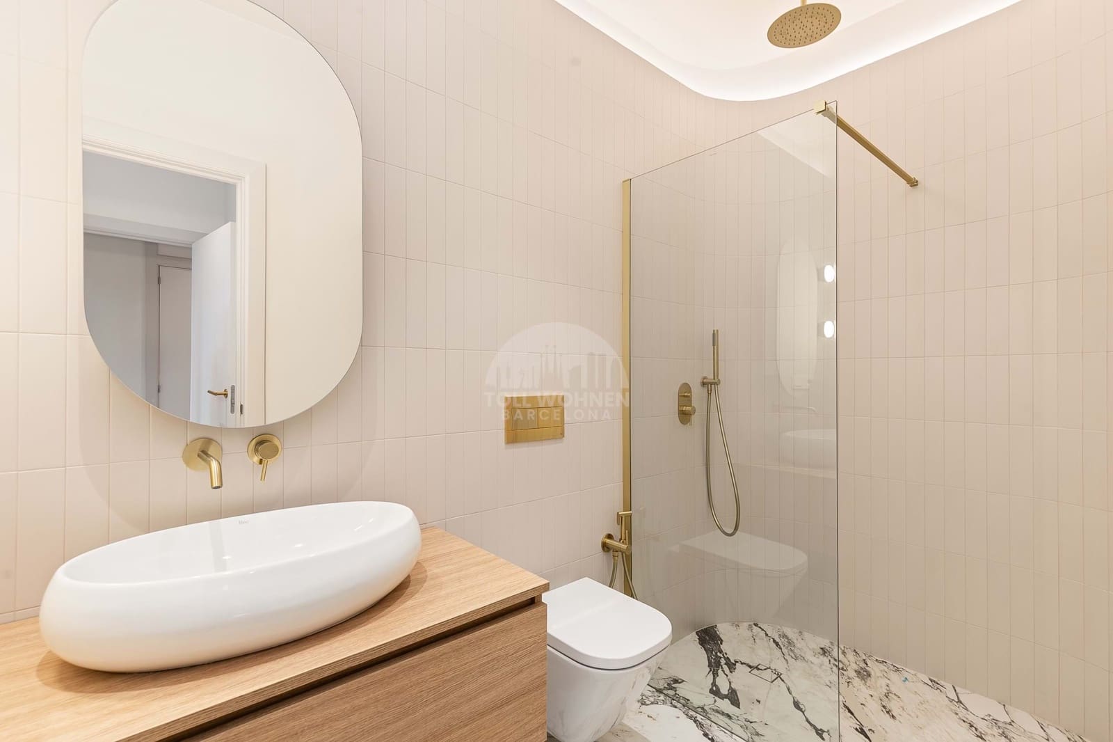 4 bedroom Apartment for sale in Barcelona city - € 1,090,000 (Ref: 8734715)