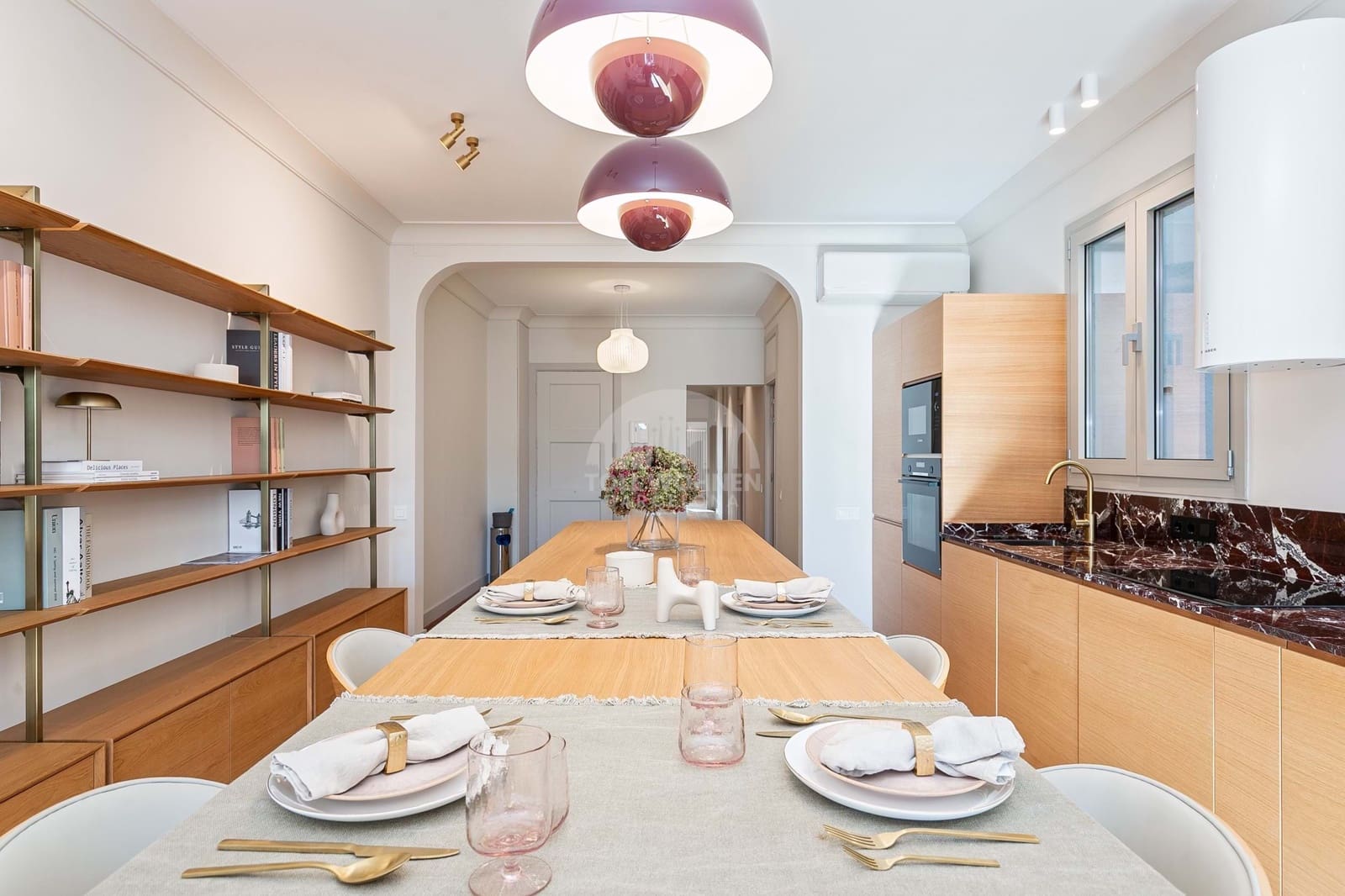 4 bedroom Apartment for sale in Barcelona city - € 1,090,000 (Ref: 8734715)