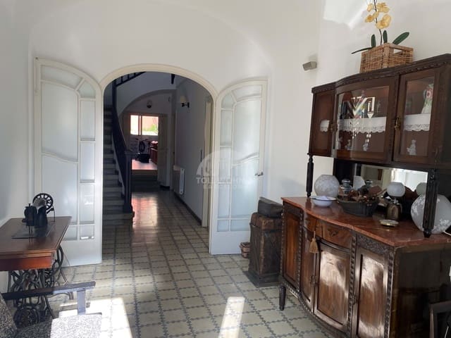 3 slaapkamer Huis te koop in Breda met zwembad - € 495.000 (Ref: 8807418)