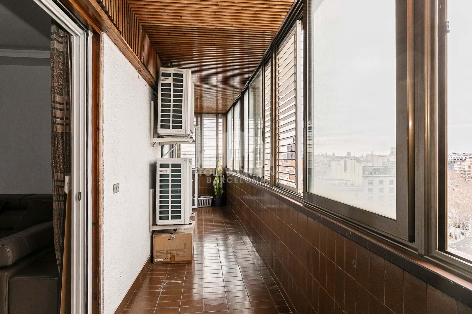 3 bedroom Apartment for sale in Barcelona city with pool - € 798,000 (Ref: 8829701)