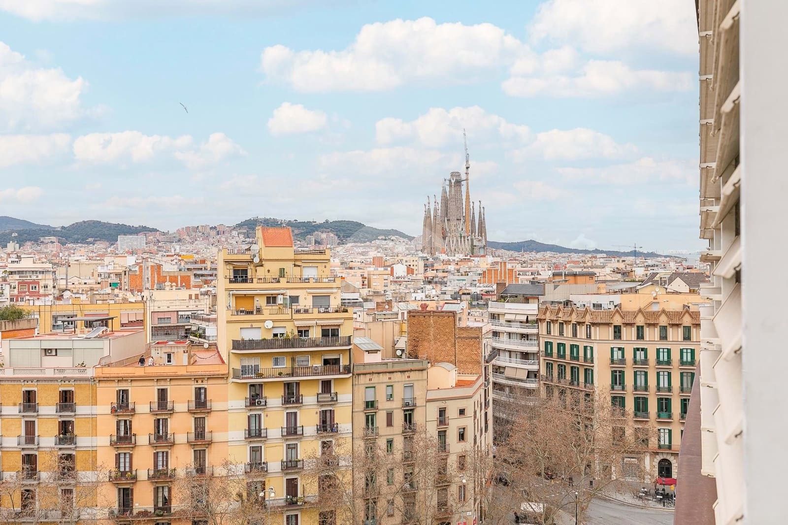 3 bedroom Apartment for sale in Barcelona city with pool - € 798,000 (Ref: 8829701)