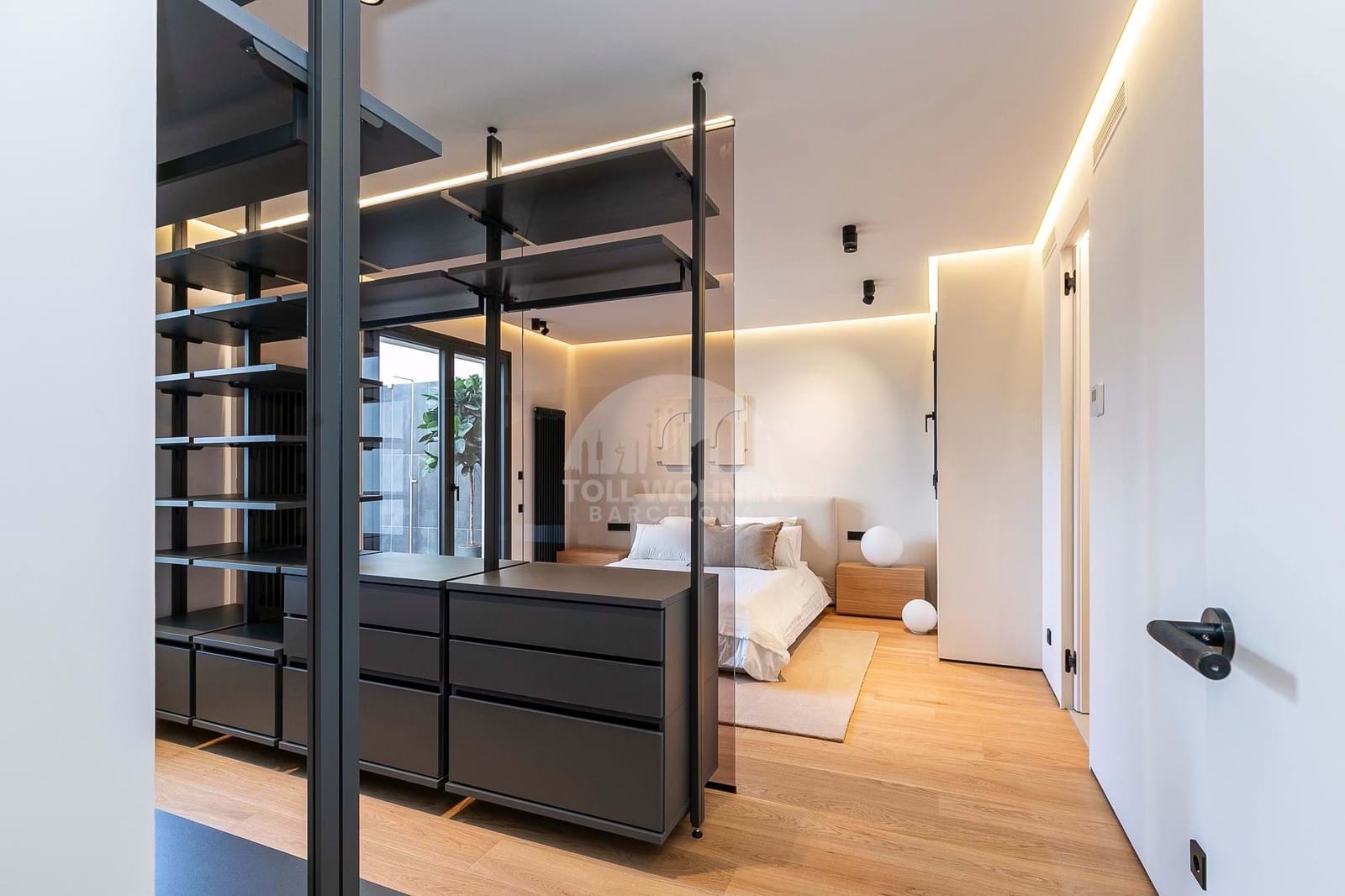 4 bedroom Penthouse for sale in Barcelona city - € 2,500,000 (Ref: 8879129)