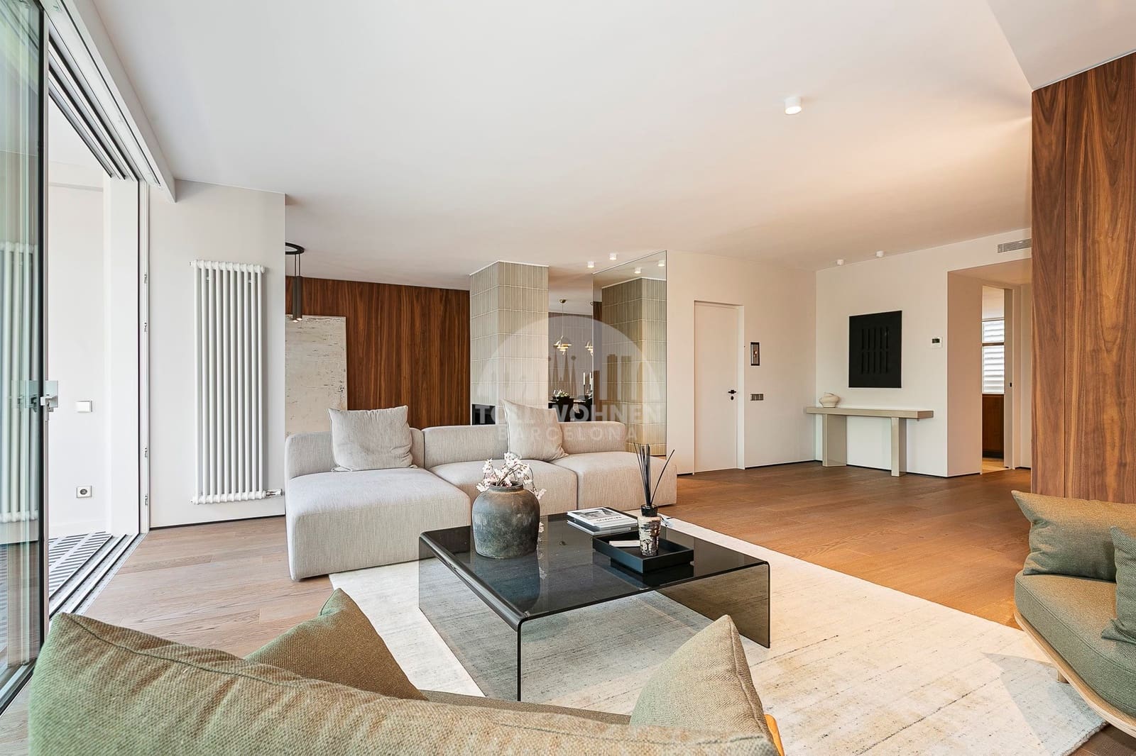 6 bedroom Apartment for sale in Barcelona city with garage - € 2,800,000 (Ref: 8901595)