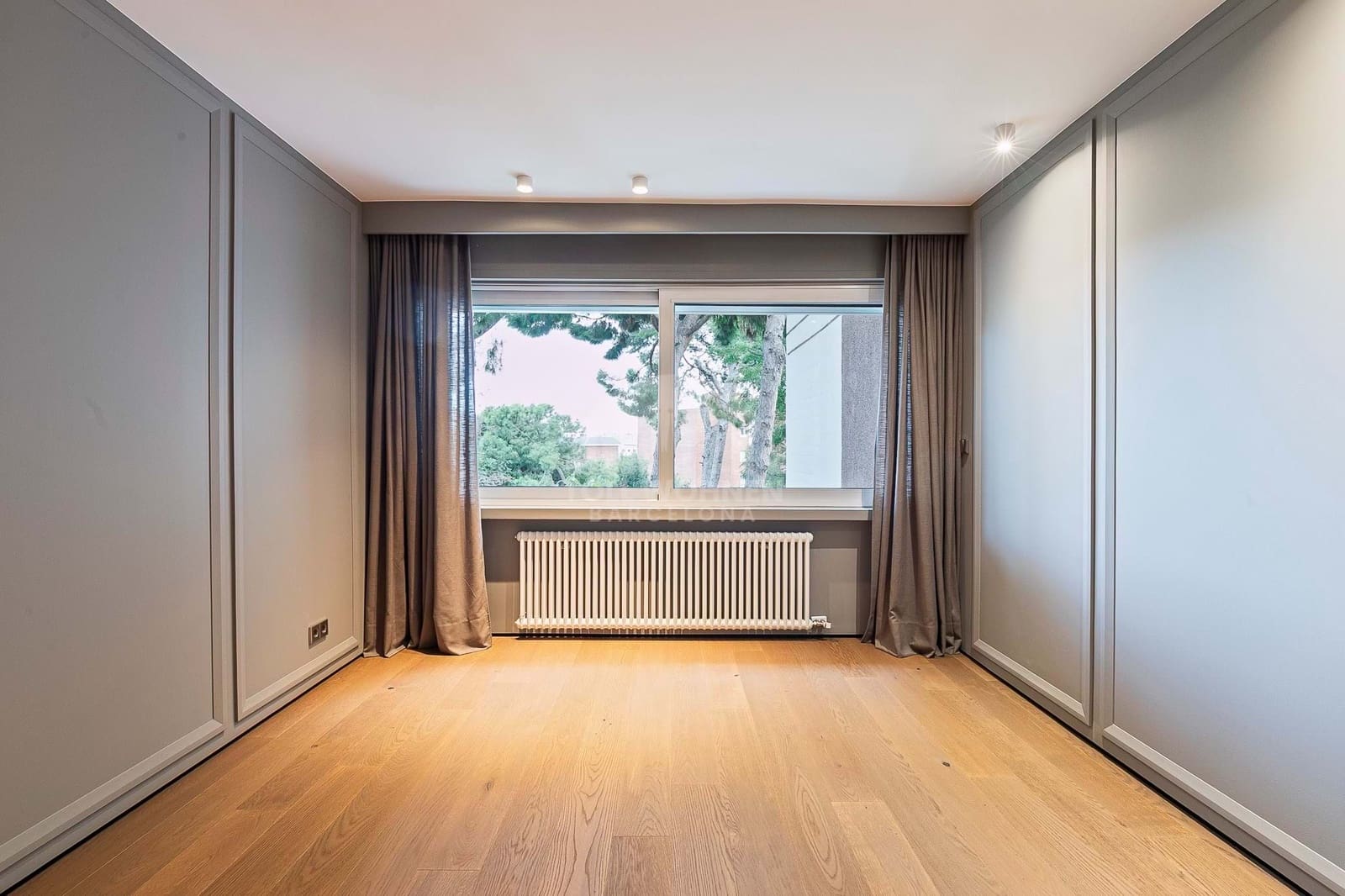 6 bedroom Apartment for sale in Barcelona city with garage - € 2,800,000 (Ref: 8901595)