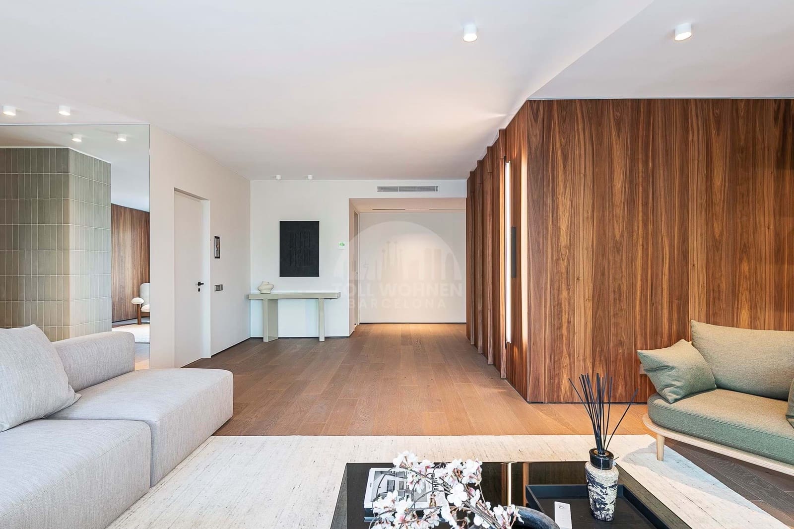 6 bedroom Apartment for sale in Barcelona city with garage - € 2,800,000 (Ref: 8901595)