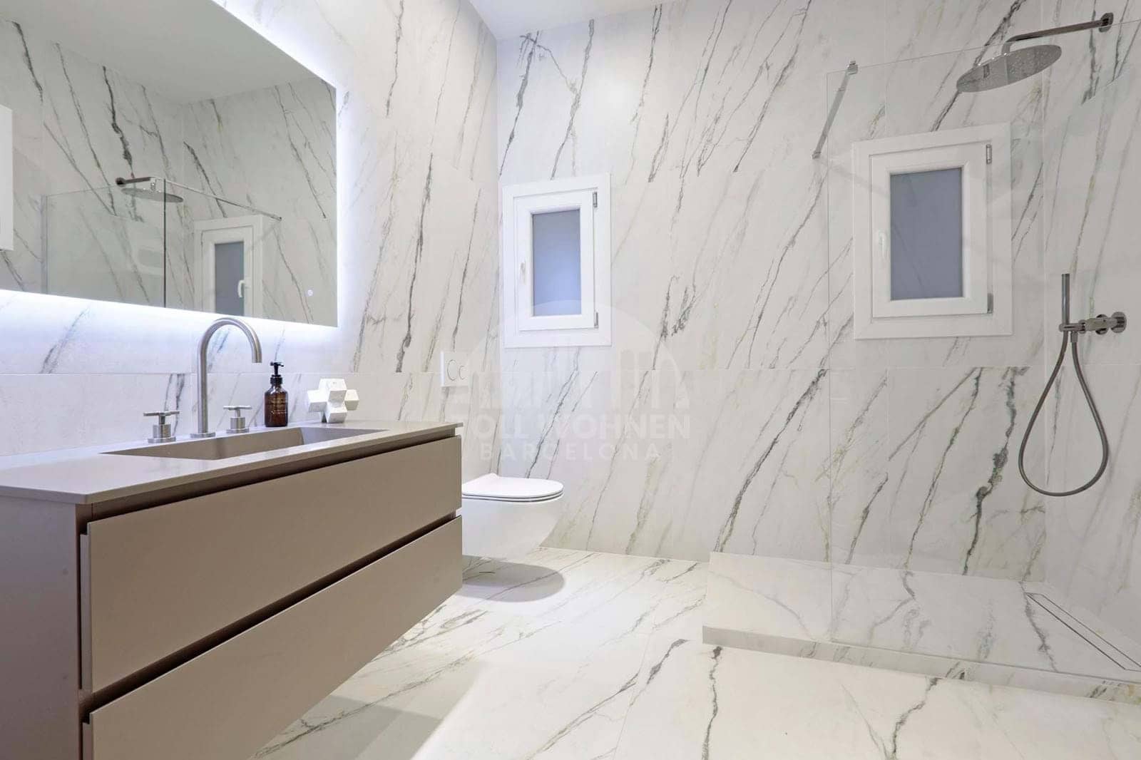 4 bedroom Apartment for sale in Barcelona city - € 1,750,000 (Ref: 9016724)