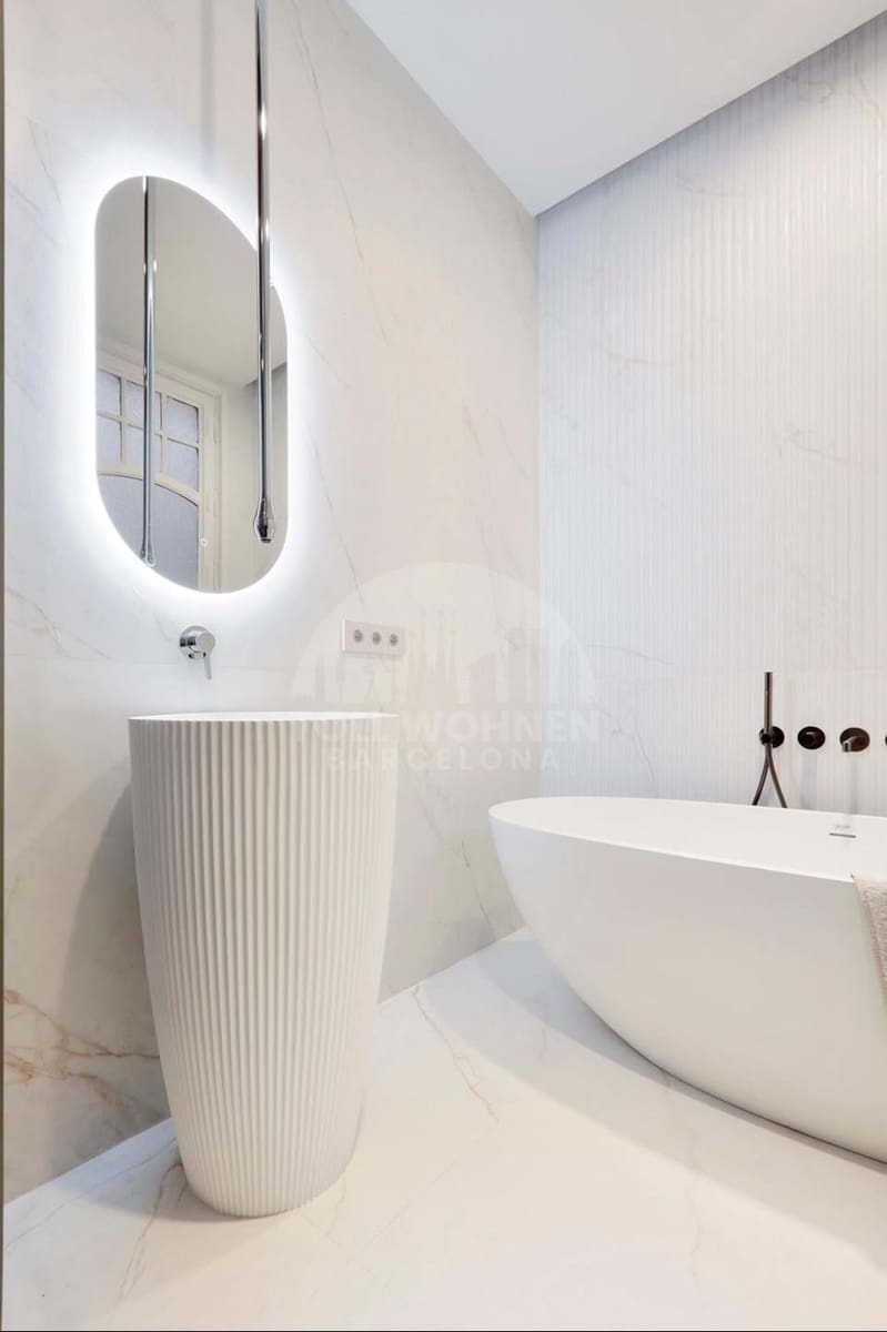 4 bedroom Apartment for sale in Barcelona city - € 1,750,000 (Ref: 9016724)