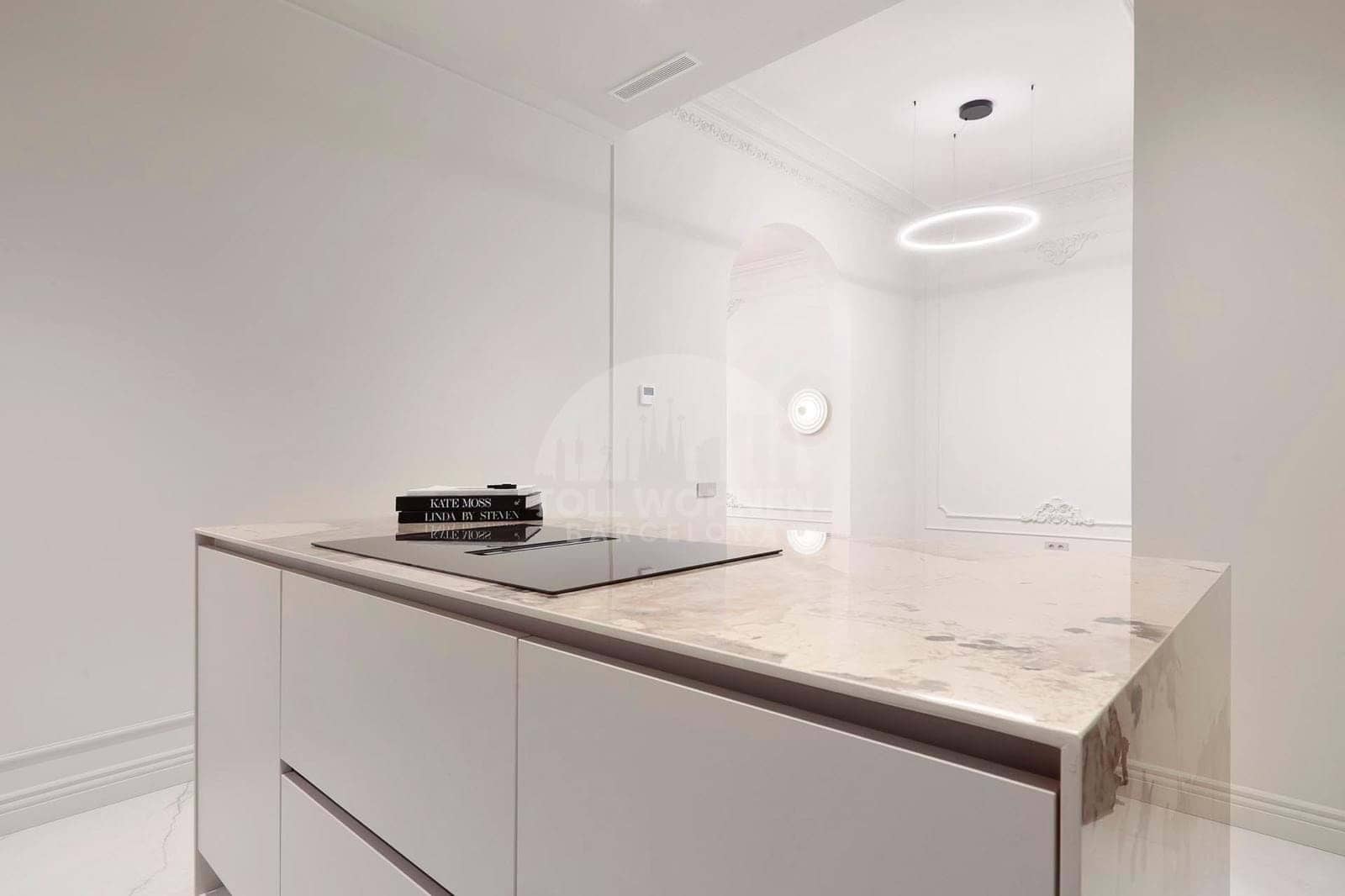 4 bedroom Apartment for sale in Barcelona city - € 1,750,000 (Ref: 9016724)