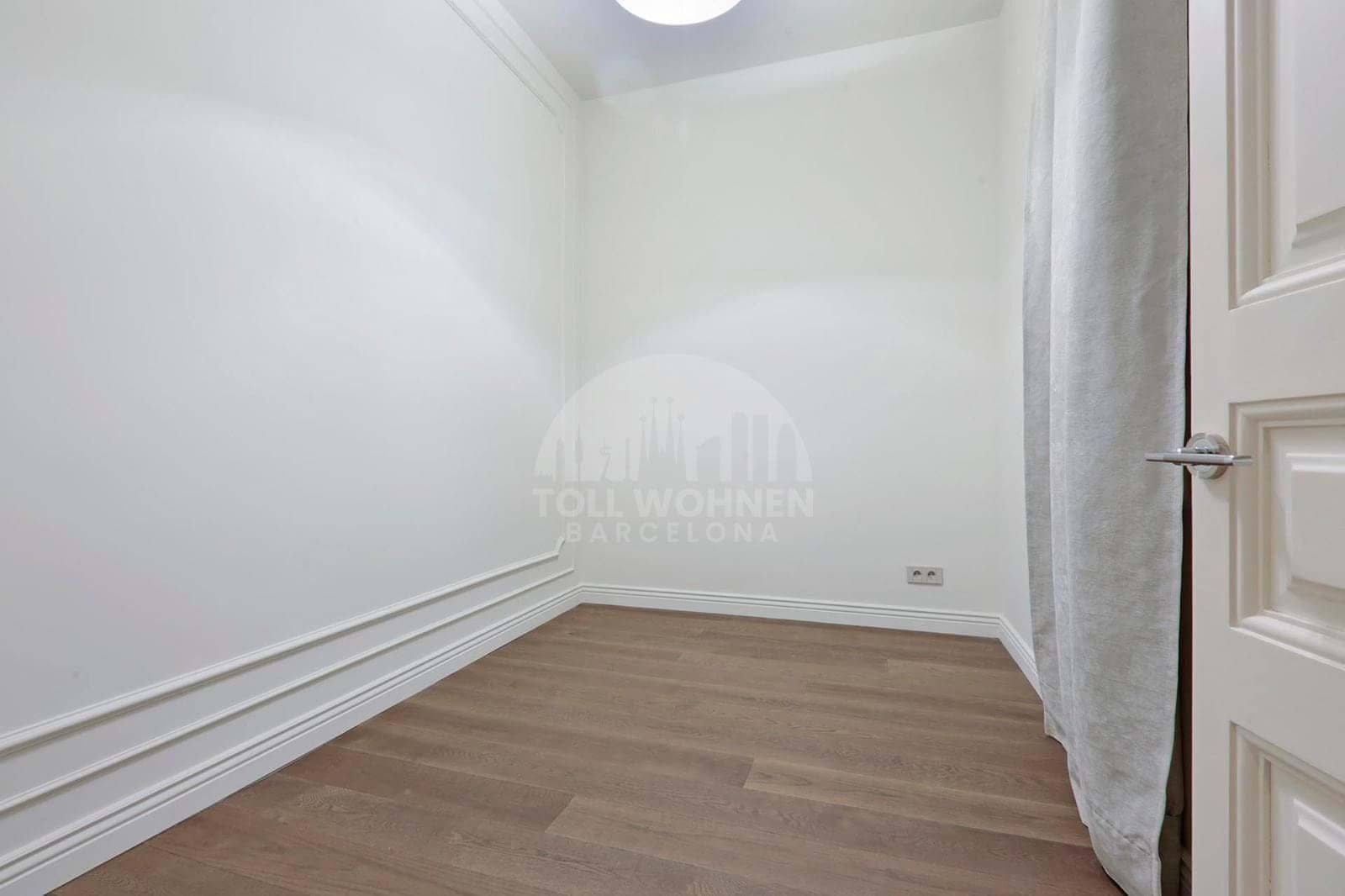 4 bedroom Apartment for sale in Barcelona city - € 1,750,000 (Ref: 9016724)