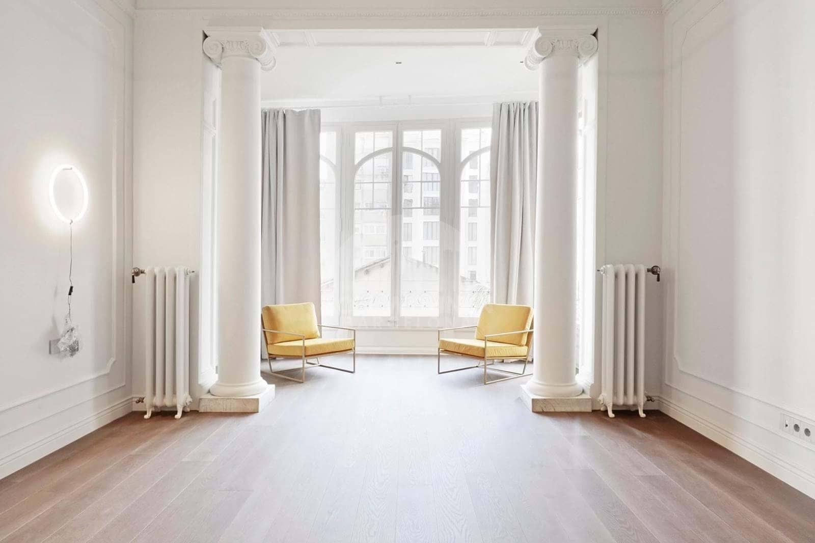 4 bedroom Apartment for sale in Barcelona city - € 1,750,000 (Ref: 9016724)