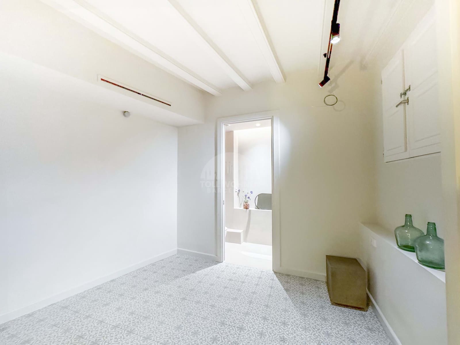 2 bedroom Apartment for sale in Barcelona city - € 645,000 (Ref: 9022269)