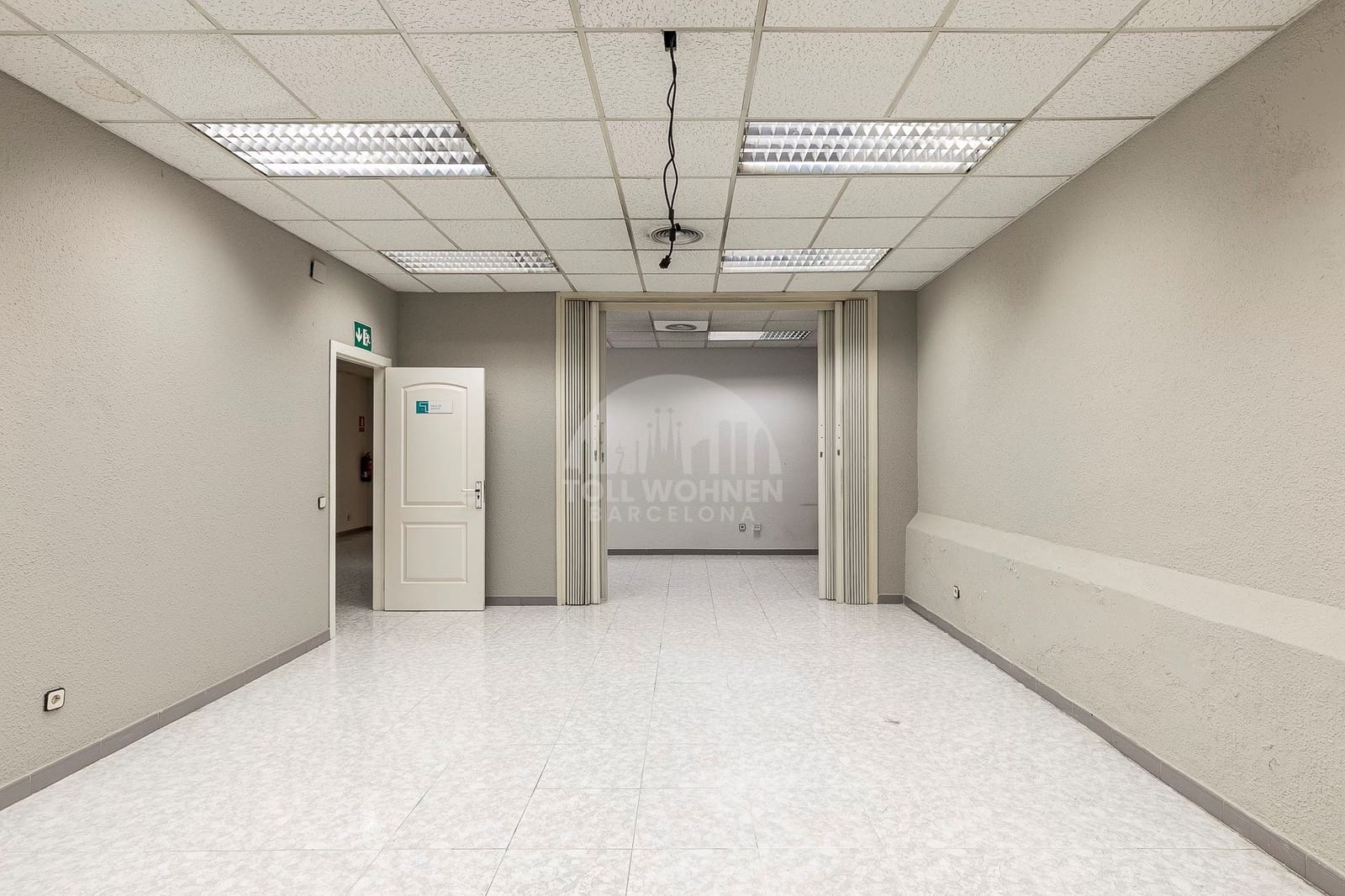 Erhverv til leje i Barcelona by - € 3.900 (Ref: 9228921)