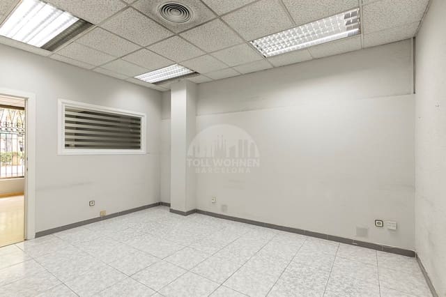 Commercial for rent in Barcelona city - € 3,900 (Ref: 9228921)