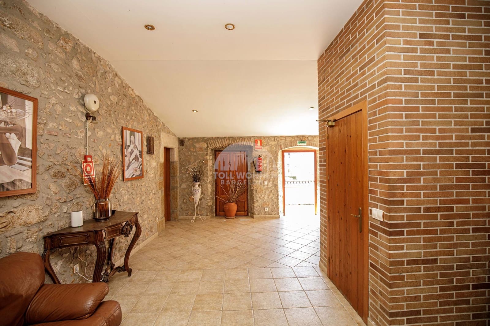 15 bedroom Finca/Country House for sale in Calonge i Sant Antoni with garage - € 2,950,000 (Ref: 9254570)