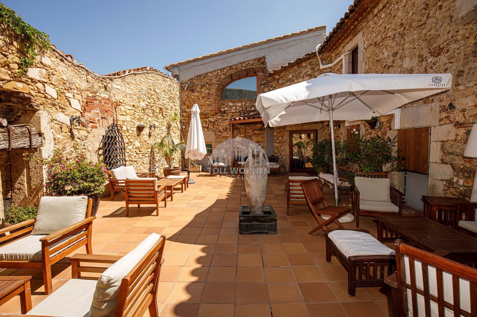 15 bedroom Finca/Country House for sale in Calonge i Sant Antoni with garage - € 2,950,000 (Ref: 9254570)