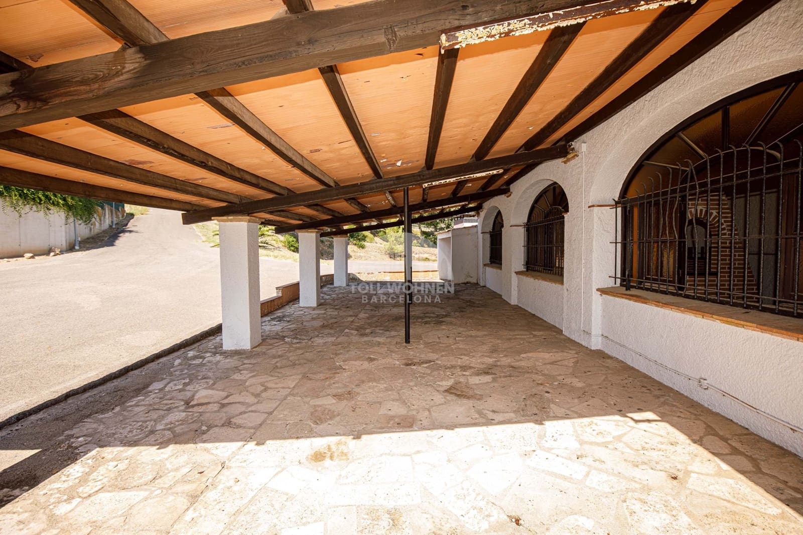 15 bedroom Finca/Country House for sale in Calonge i Sant Antoni with garage - € 2,950,000 (Ref: 9254570)