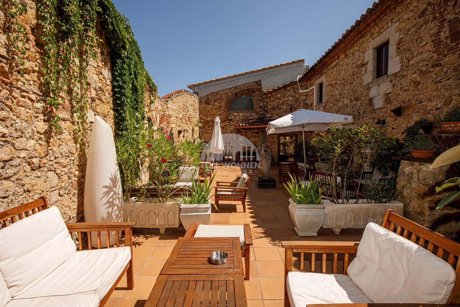 15 bedroom Finca/Country House for sale in Calonge i Sant Antoni with garage - € 2,950,000 (Ref: 9254570)