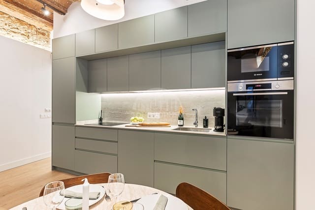 2 quarto Apartamento para venda em Barcelona cidade - 330 000 € (Ref: 9264020)