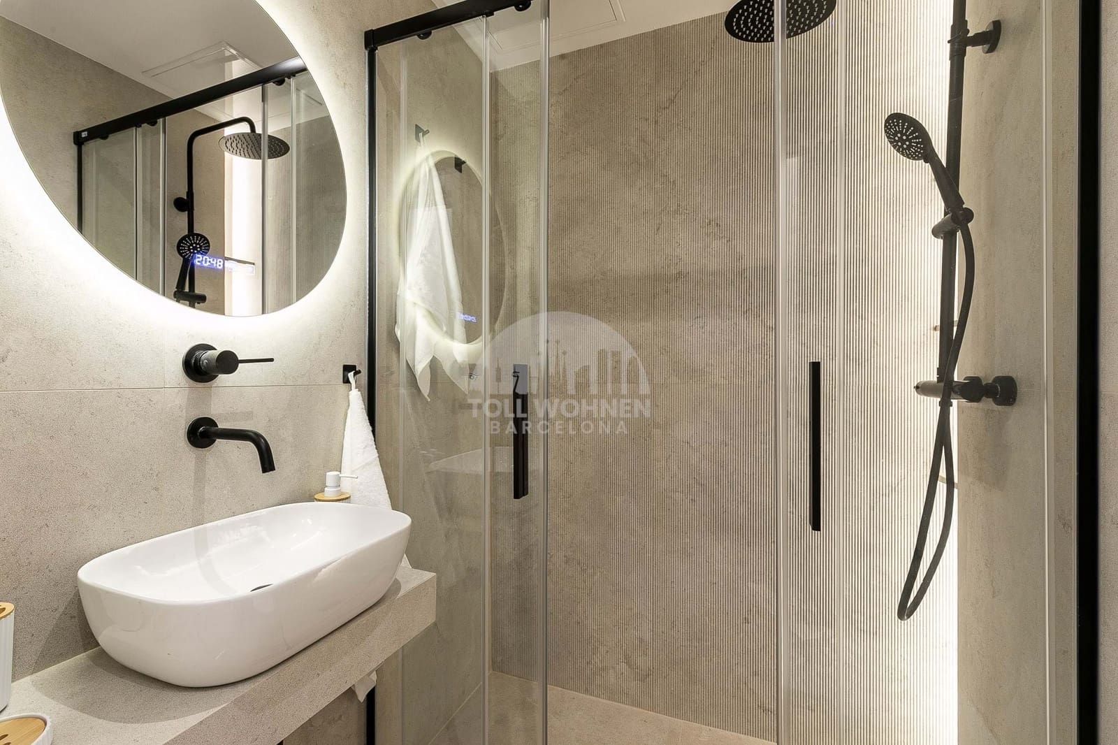 2 quarto Apartamento para venda em Barcelona cidade - 330 000 € (Ref: 9264020)