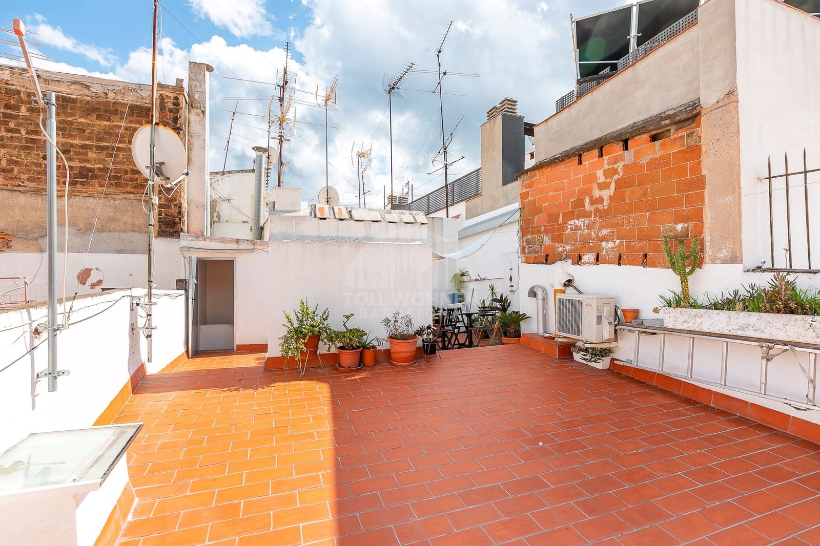 2 quarto Apartamento para venda em Barcelona cidade - 330 000 € (Ref: 9264020)