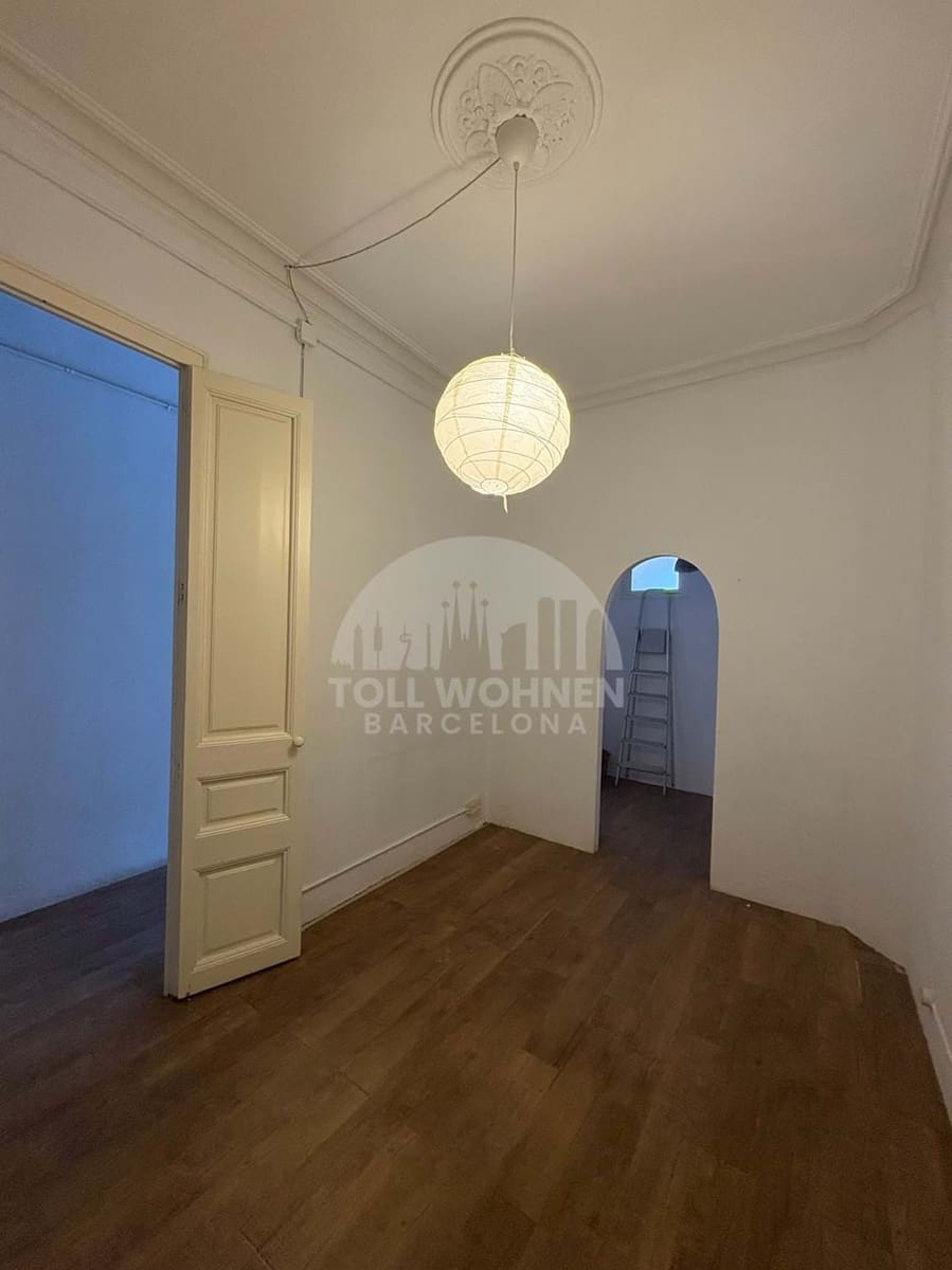 3 soverom Leilighet til salgs i Barcelona by - € 690 000 (Ref: 9266539)