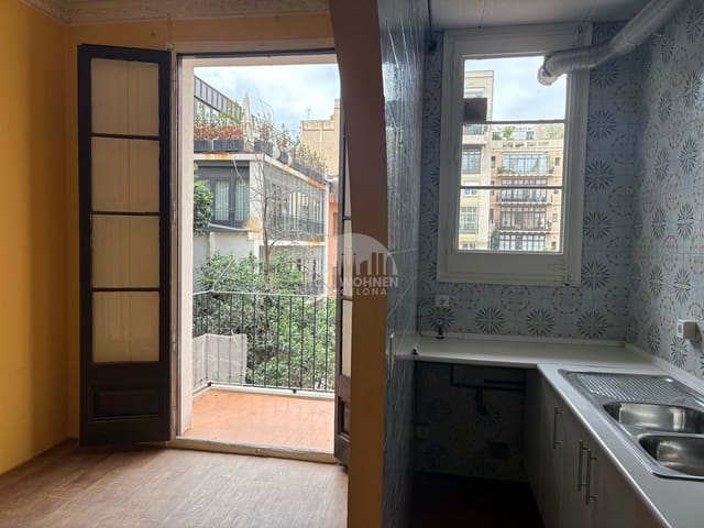 3 soverom Leilighet til salgs i Barcelona by - € 690 000 (Ref: 9266539)
