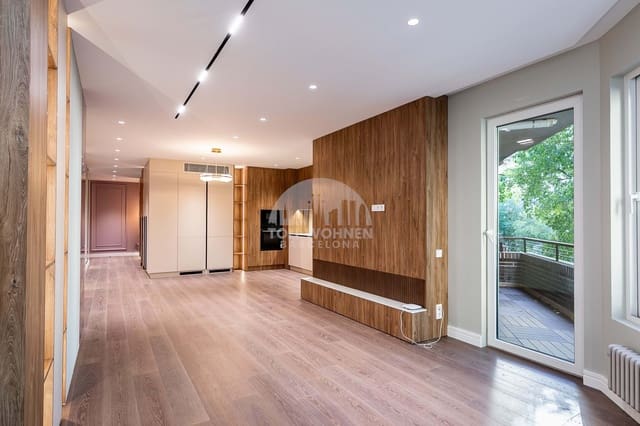 3 bedroom Apartment for sale in Barcelona city - € 1,225,000 (Ref: 9267726)