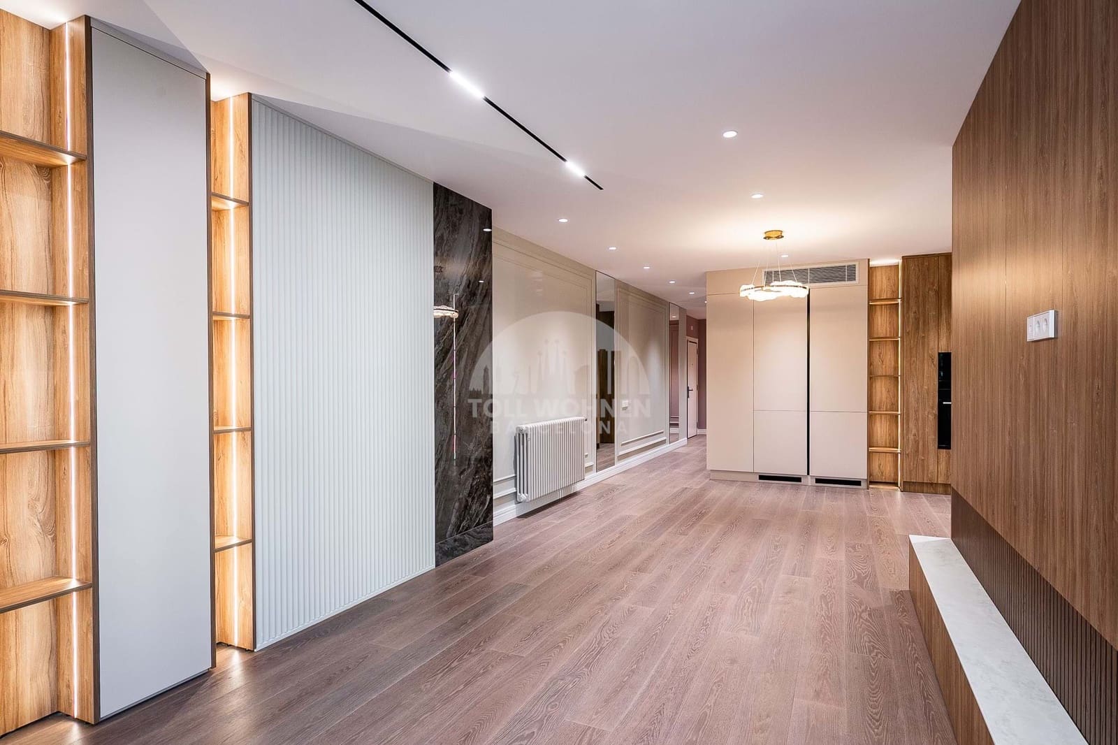 3 bedroom Apartment for sale in Barcelona city - € 1,225,000 (Ref: 9267726)