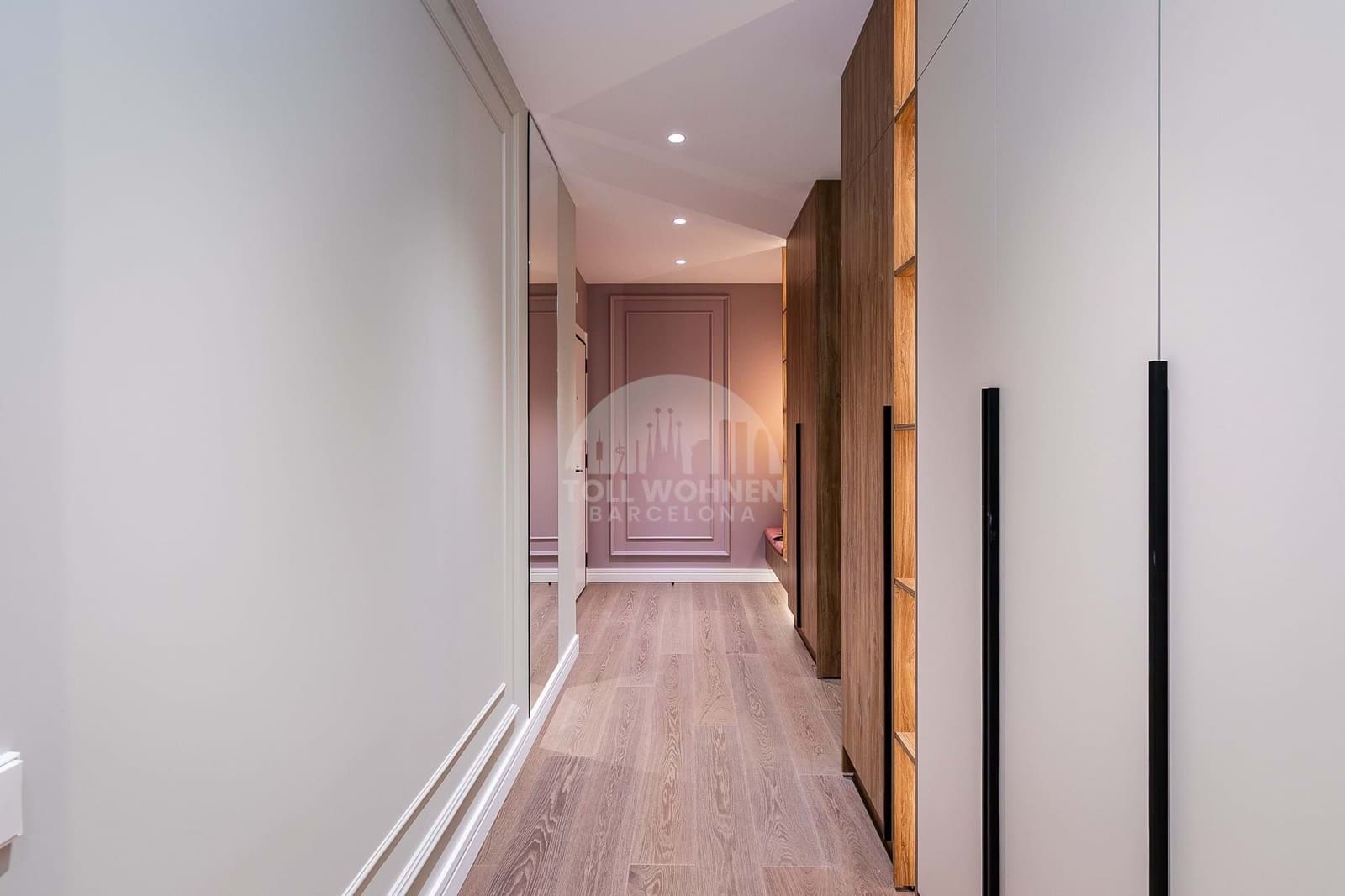 3 bedroom Apartment for sale in Barcelona city - € 1,225,000 (Ref: 9267726)