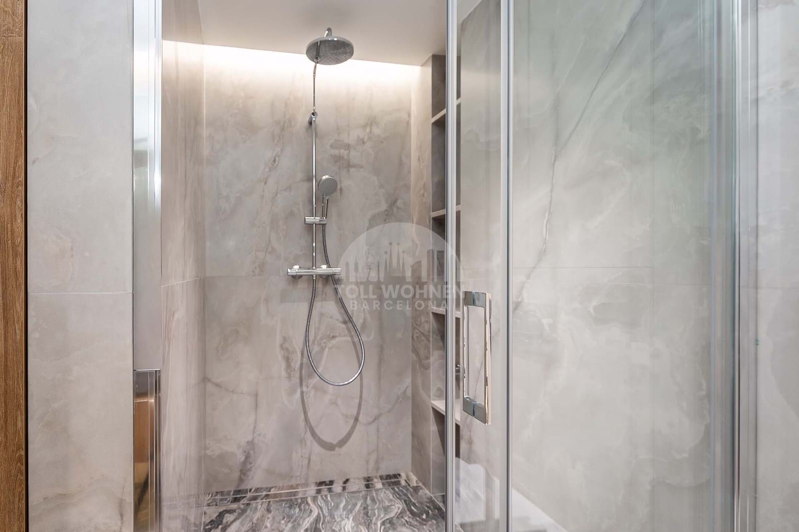 3 bedroom Apartment for sale in Barcelona city - € 1,225,000 (Ref: 9267726)