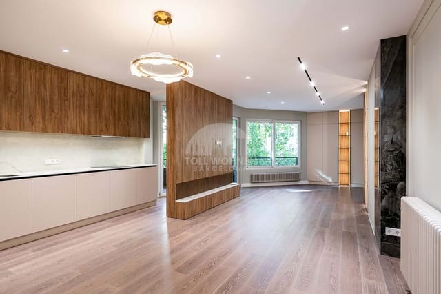 3 bedroom Apartment for sale in Barcelona city - € 1,225,000 (Ref: 9267726)