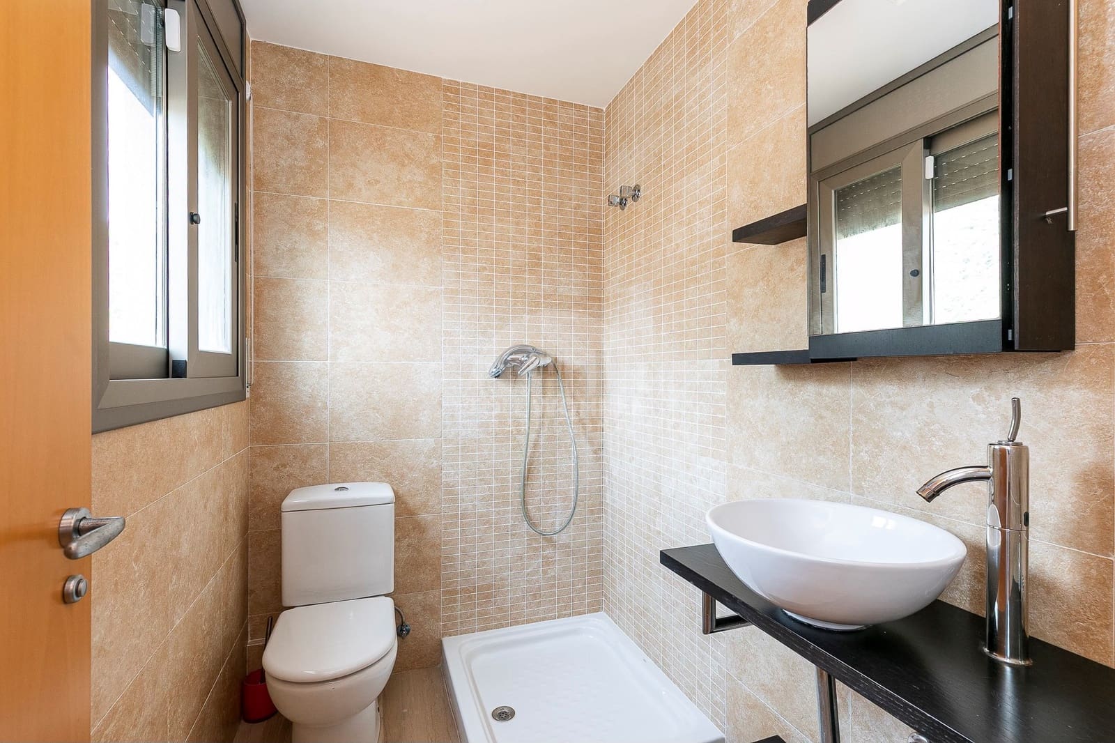 6 soverom Villa til salgs i Castelldefels med svømmebasseng garasje - € 1 295 000 (Ref: 9271839)