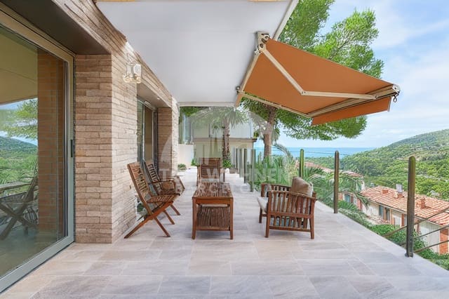 6 soveværelse Villa til salg i Castelldefels med swimmingpool garage - € 1.295.000 (Ref: 9271839)