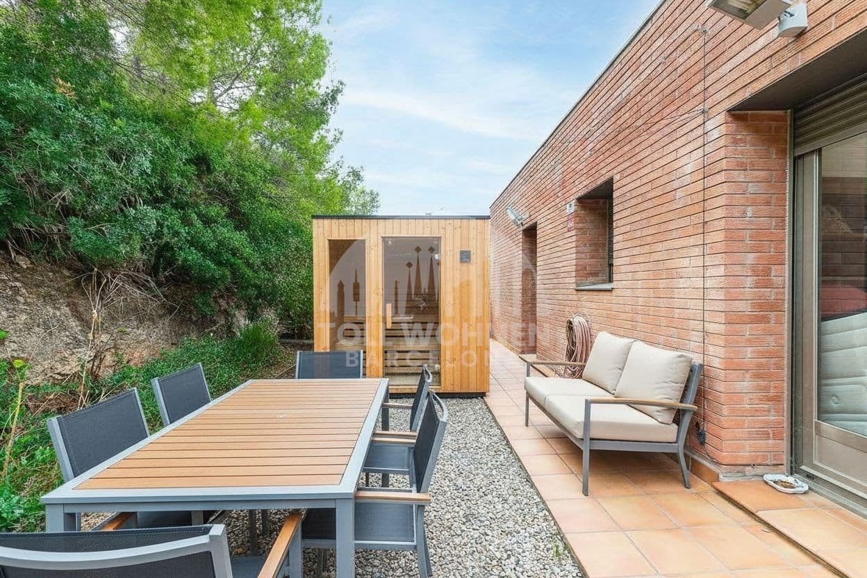 6 Zimmer Haus zu verkaufen in Castelldefels mit Pool Garage - 1.295.000 € (Ref: 9271839)