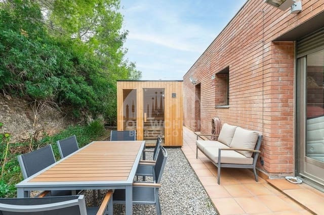 Casa de 6 habitaciones en Castelldefels en venta con piscina garaje - 1.295.000 € (Ref: 9271839)