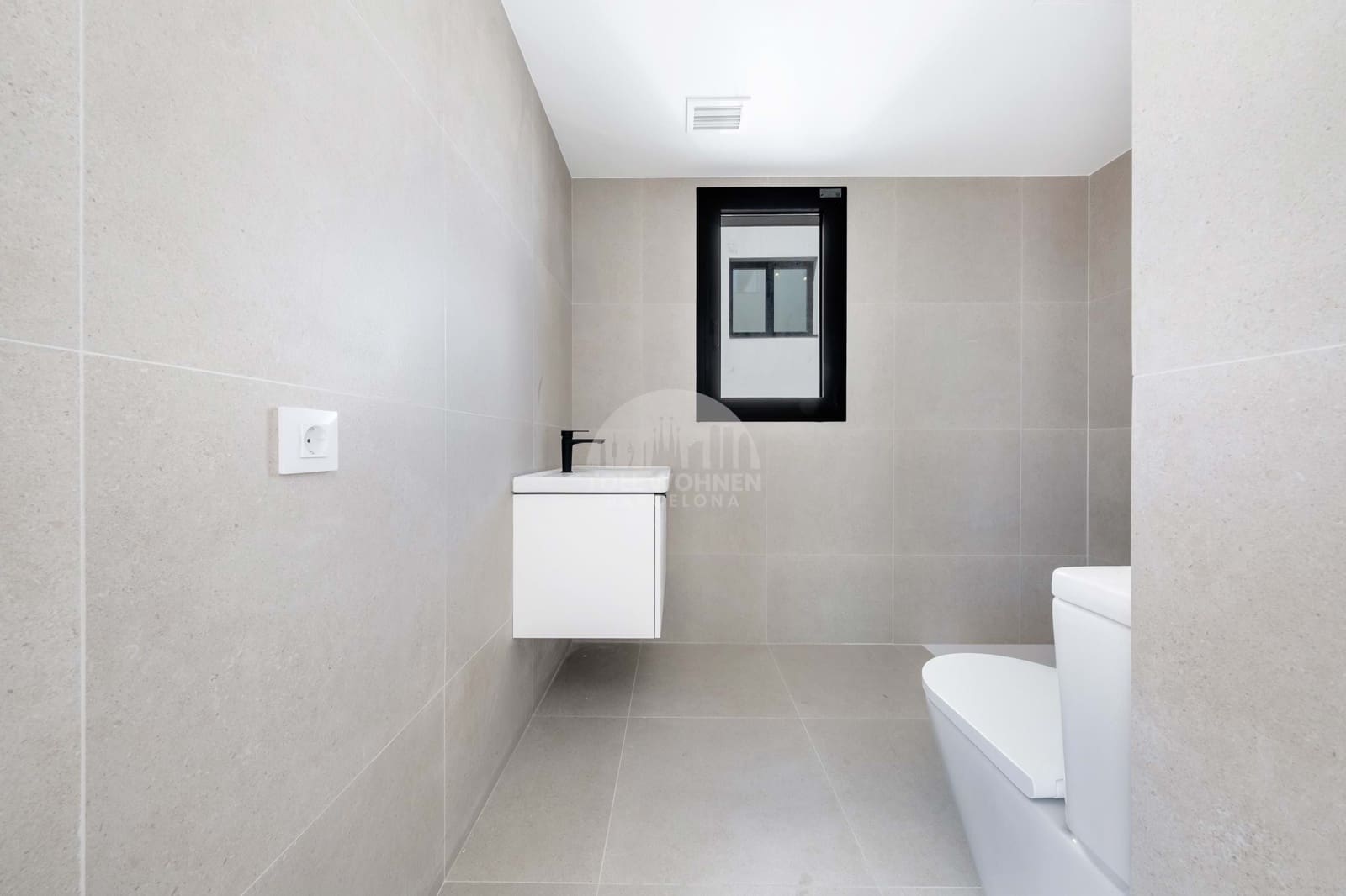 1 soveværelse Penthouse til salg i Barcelona by - € 495.000 (Ref: 9271999)