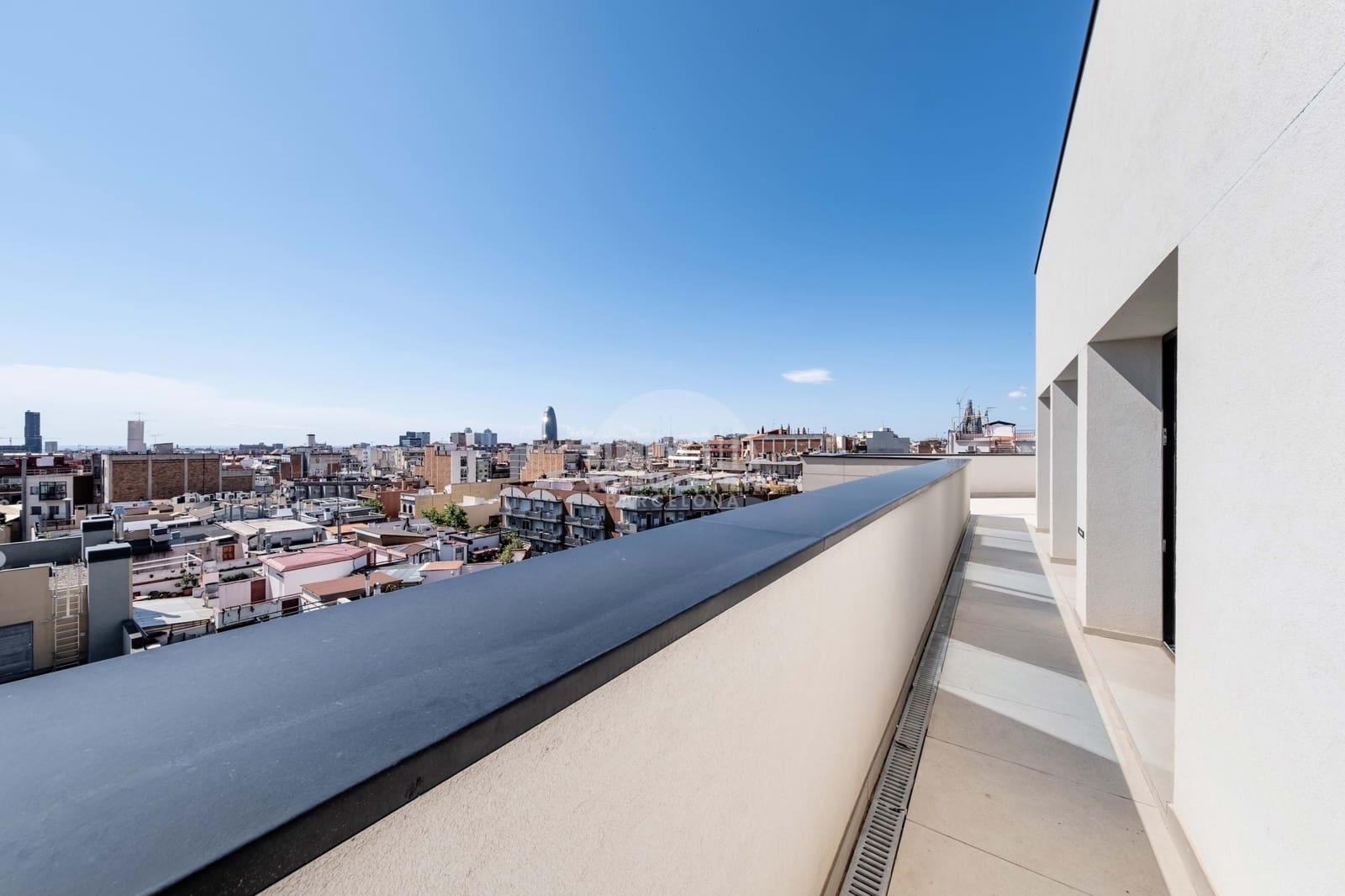 1 soveværelse Penthouse til salg i Barcelona by - € 495.000 (Ref: 9271999)