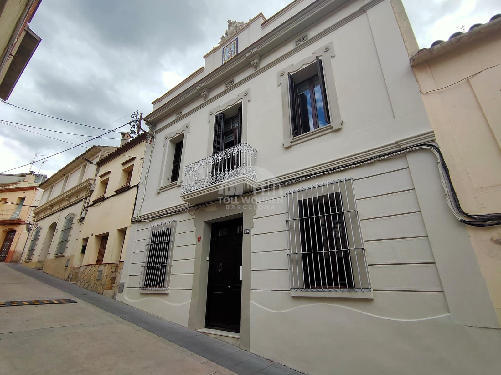 6 bedroom Villa for sale in Gelida with pool garage - € 1,220,000 (Ref: 9352164)