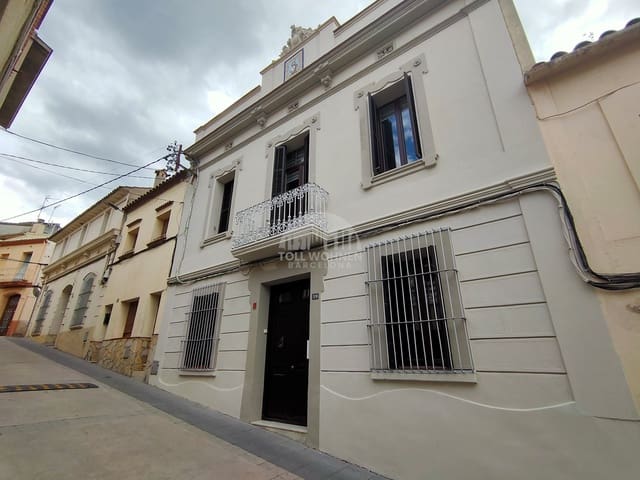 6 bedroom Villa for sale in Gelida with pool garage - € 1,220,000 (Ref: 9352164)