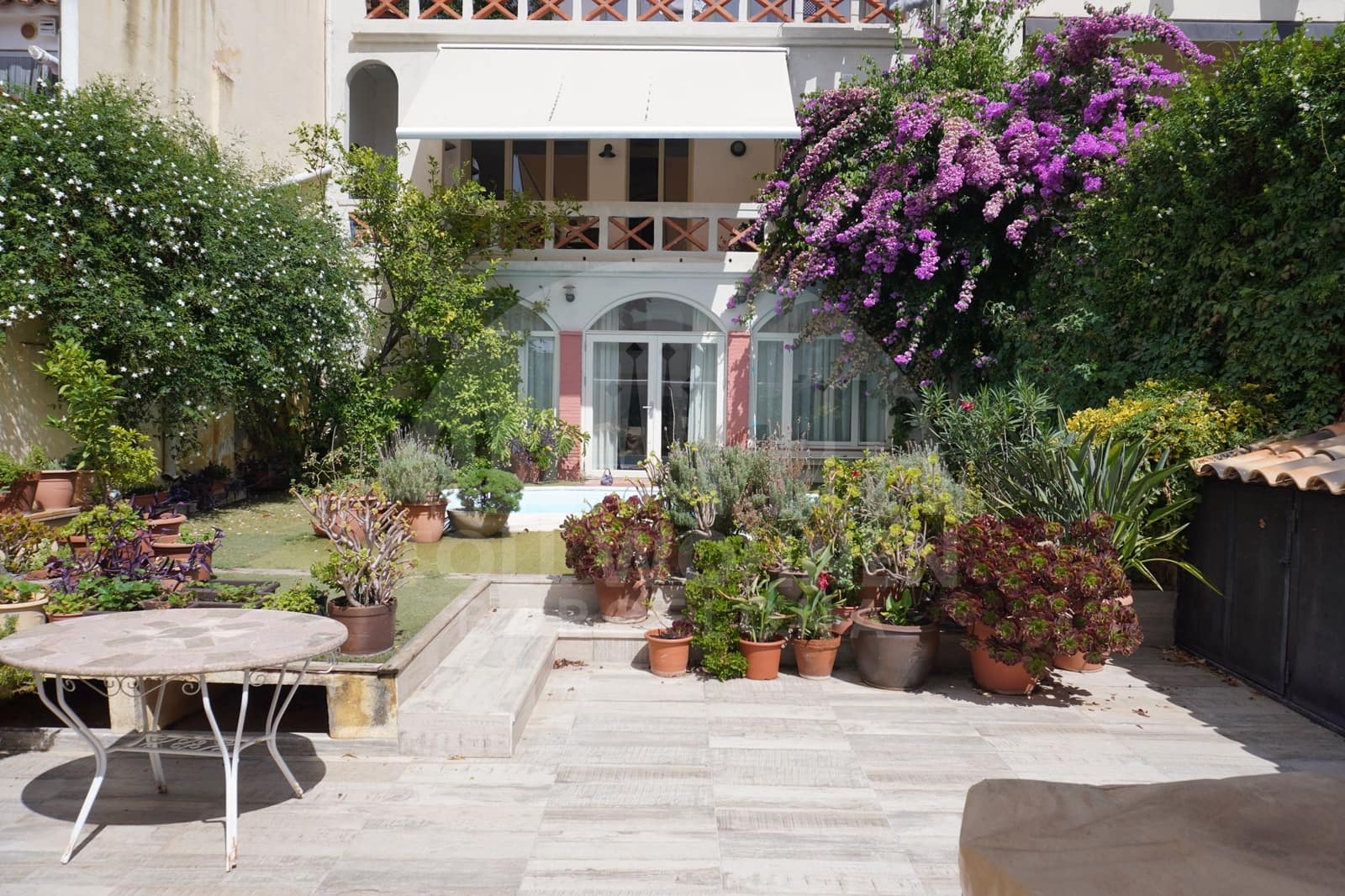 6 sovrum Hus till salu i Gelida med pool garage - 975 000 € (Ref: 9352164)