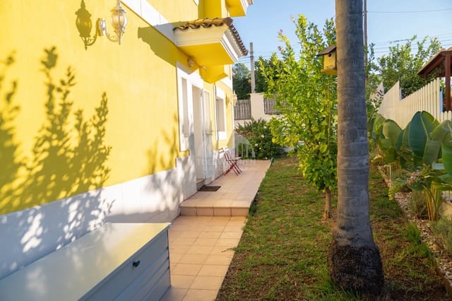 6 sypialnia Willa na sprzedaż w Altafulla z basenem garażem - 1 050 000 € (Ref: 9382046)