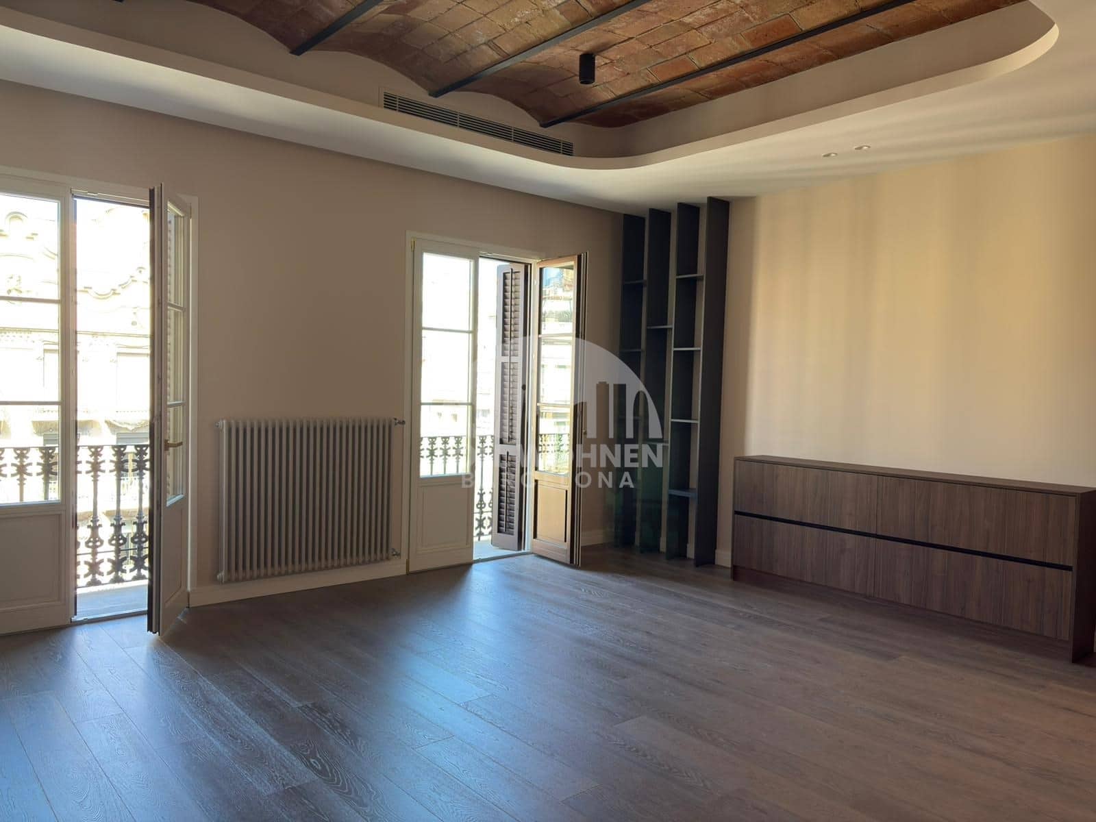 4 bedroom Apartment for sale in Barcelona city - € 1,435,000 (Ref: 9451036)