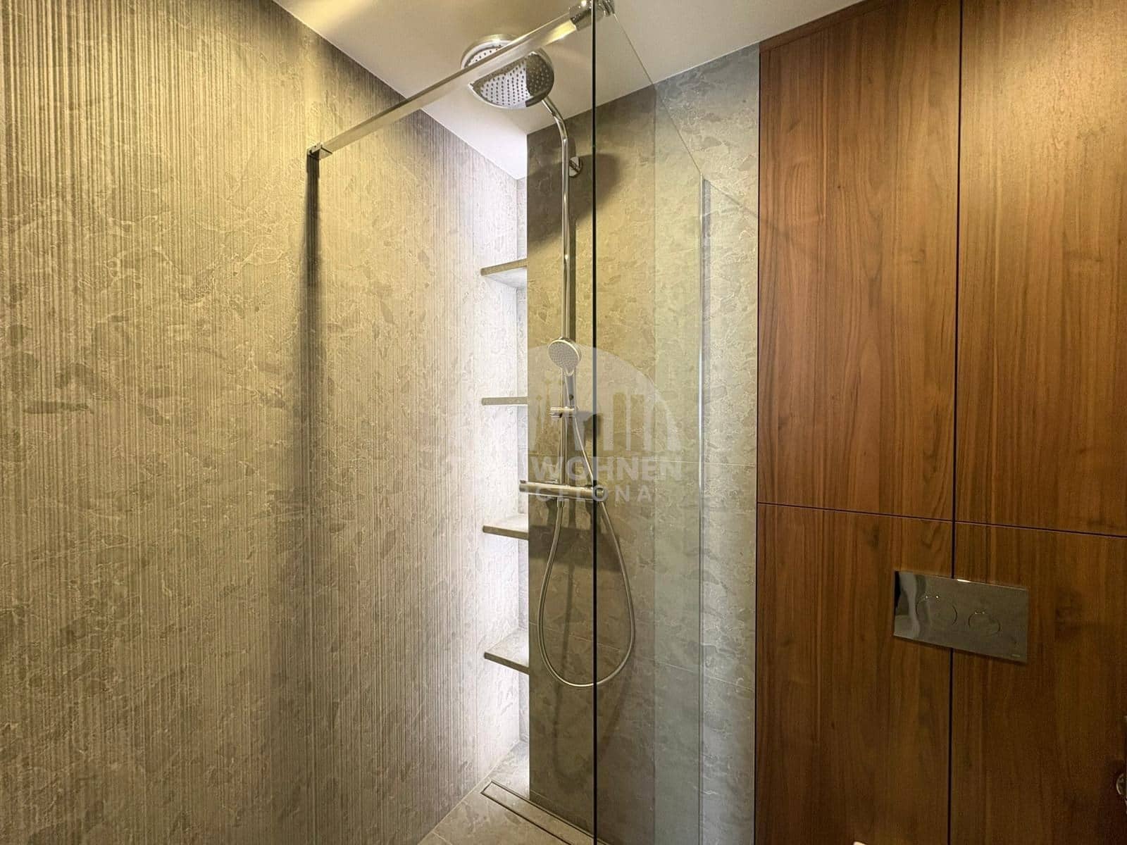 4 bedroom Apartment for sale in Barcelona city - € 1,435,000 (Ref: 9451036)