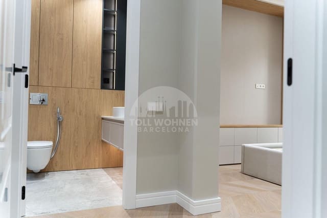 3 bedroom Apartment for sale in Barcelona city - € 1,225,000 (Ref: 9451037)