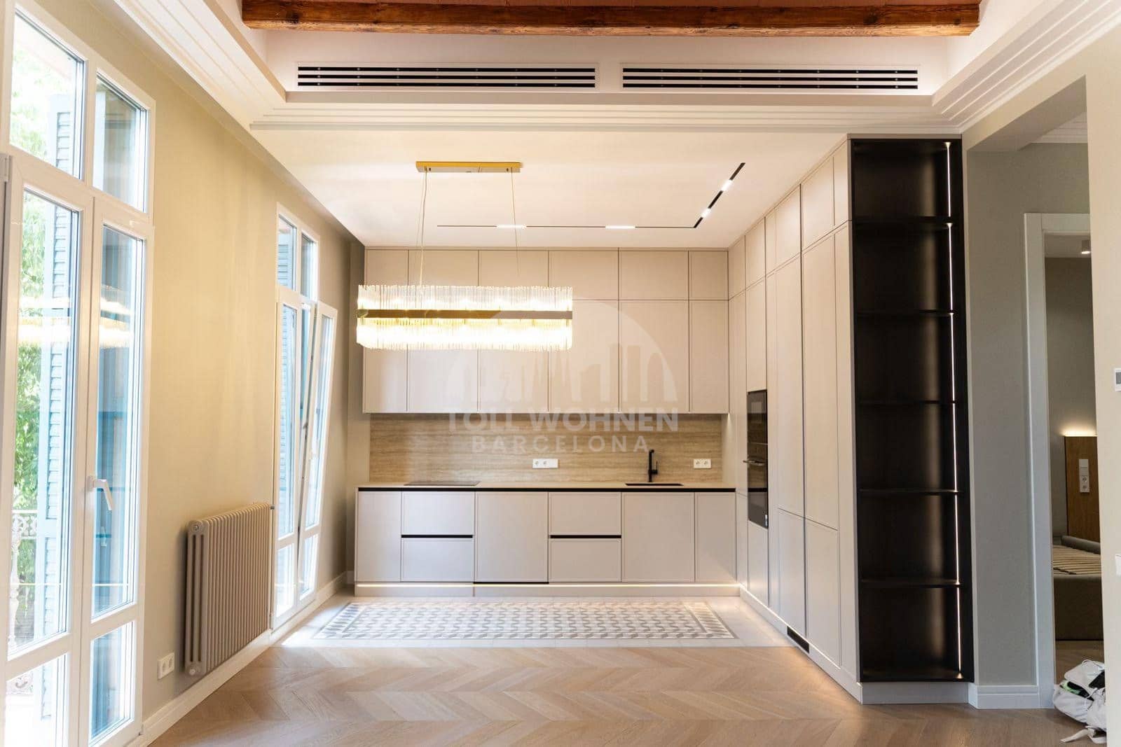 3 bedroom Apartment for sale in Barcelona city - € 1,225,000 (Ref: 9451037)