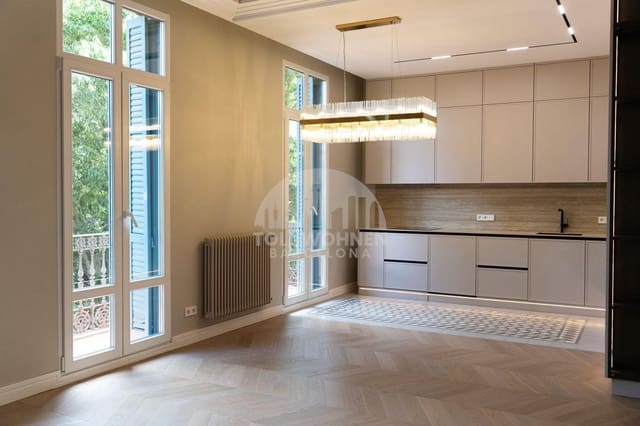 3 bedroom Apartment for sale in Barcelona city - € 1,225,000 (Ref: 9451037)