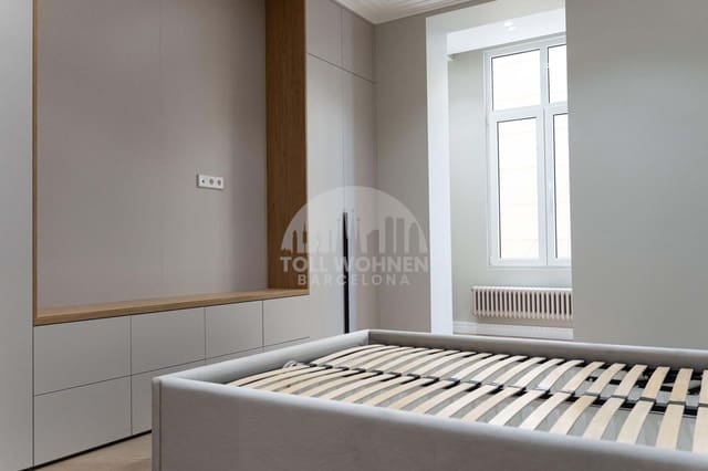 3 bedroom Apartment for sale in Barcelona city - € 1,225,000 (Ref: 9451037)