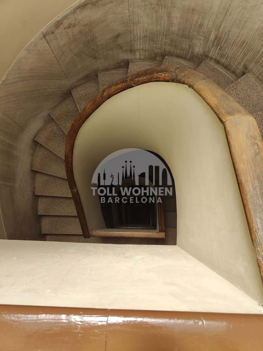 2 soverom Penthouse til salgs i L'Hospitalet de Llobregat - € 365 000 (Ref: 9457860)