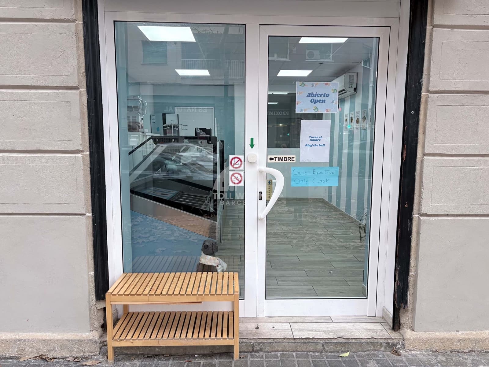 Gewerbe zu verkaufen in Barcelona Stadt - 285.000 € (Ref: 9471592)