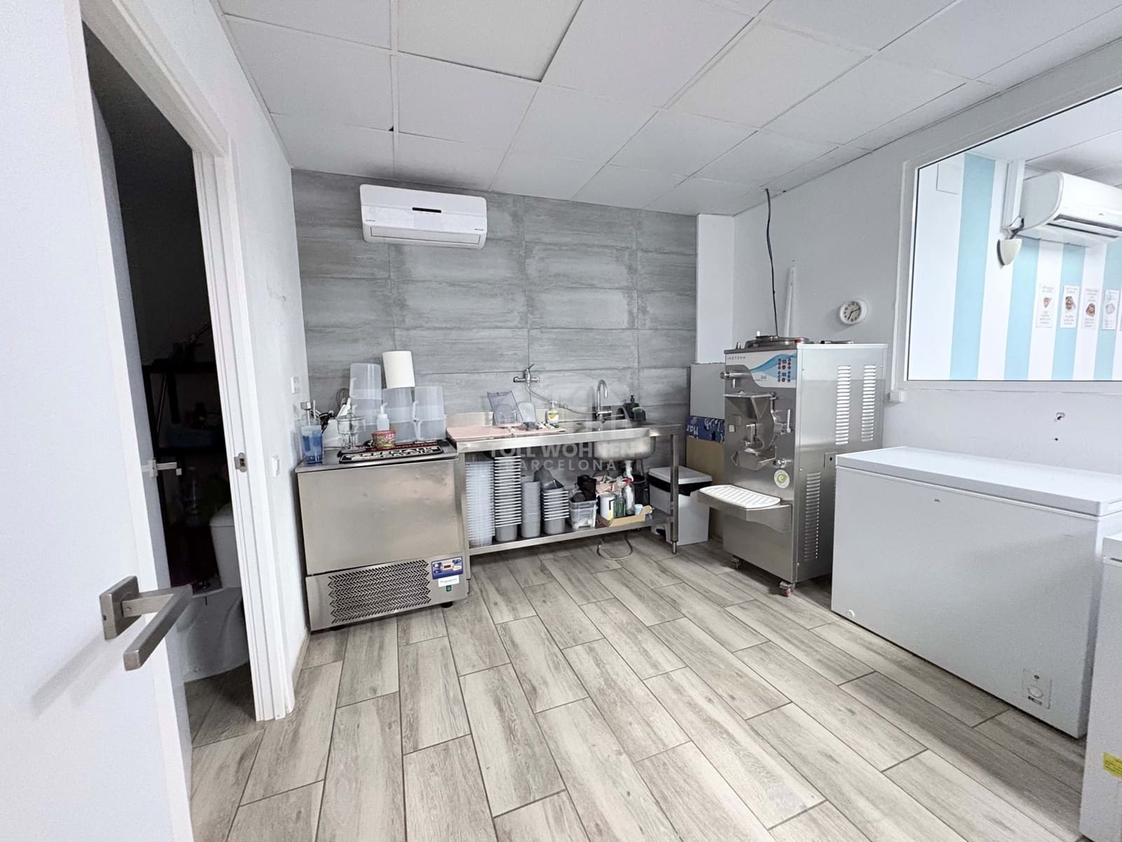 Gewerbe zu verkaufen in Barcelona Stadt - 285.000 € (Ref: 9471592)